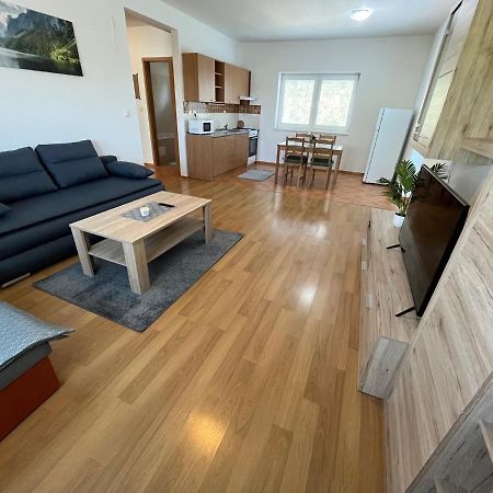 Apartman 92 Biely Kostol Eksteriør bilde